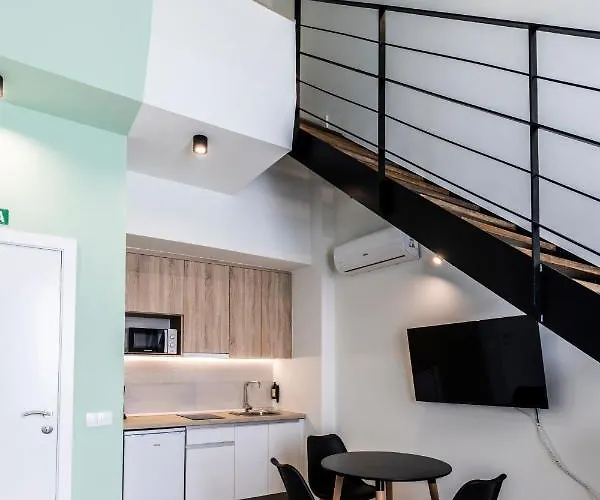 Turísticos De La Bernarda Caces