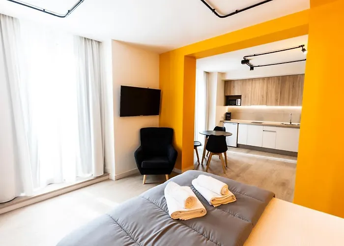 Turisticos De La Bernarda *