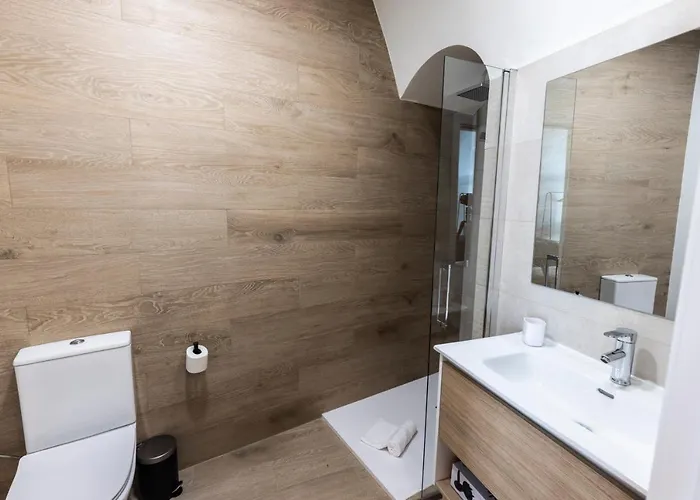 Turísticos De La Bernarda