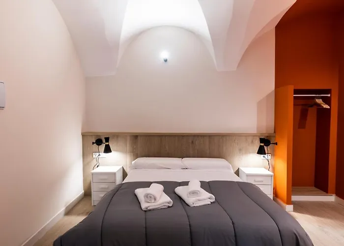 Turísticos De La Bernarda Caces